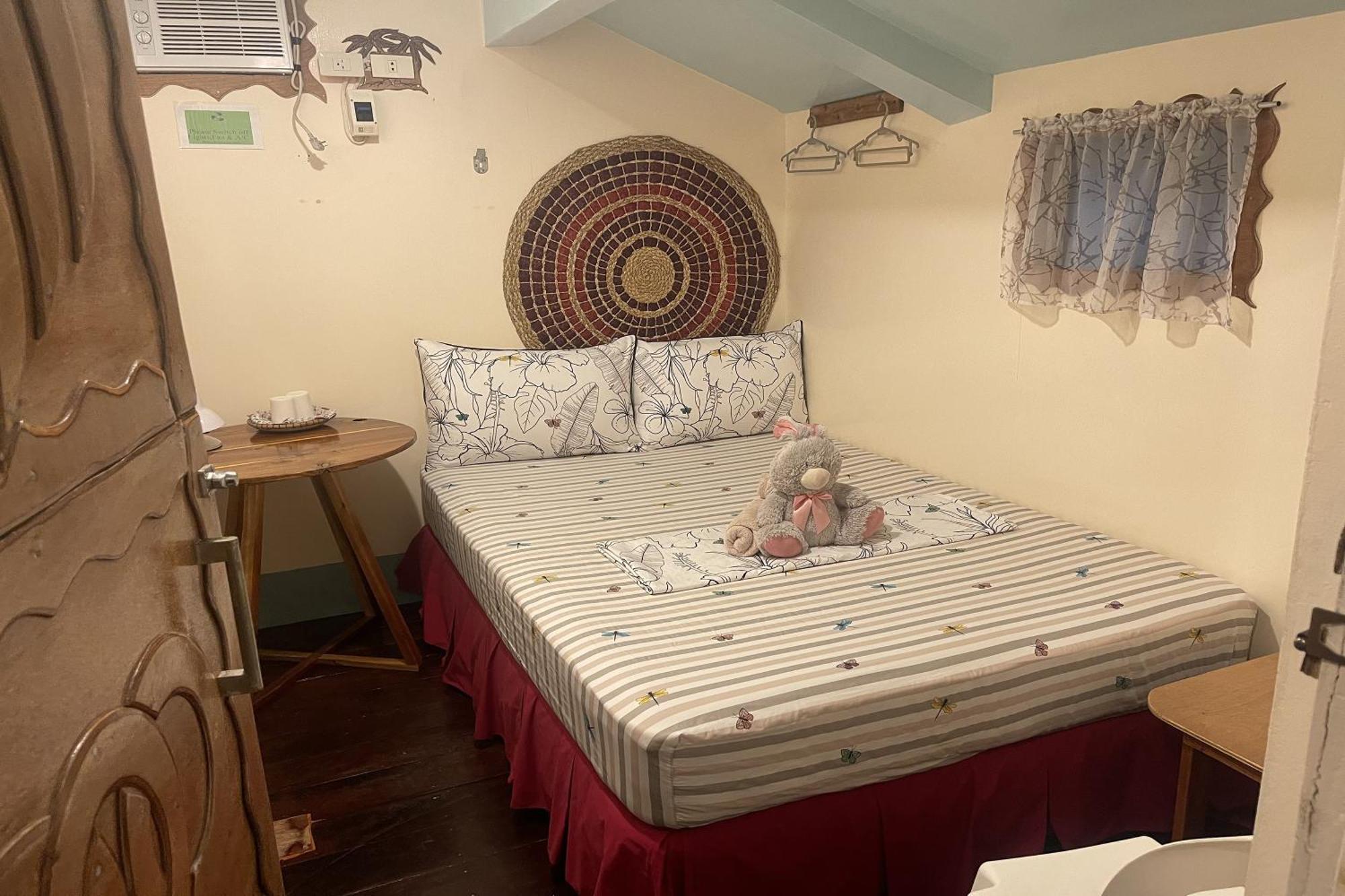 Balai Vivencio Hostel Puerto Princesa ภายนอก รูปภาพ