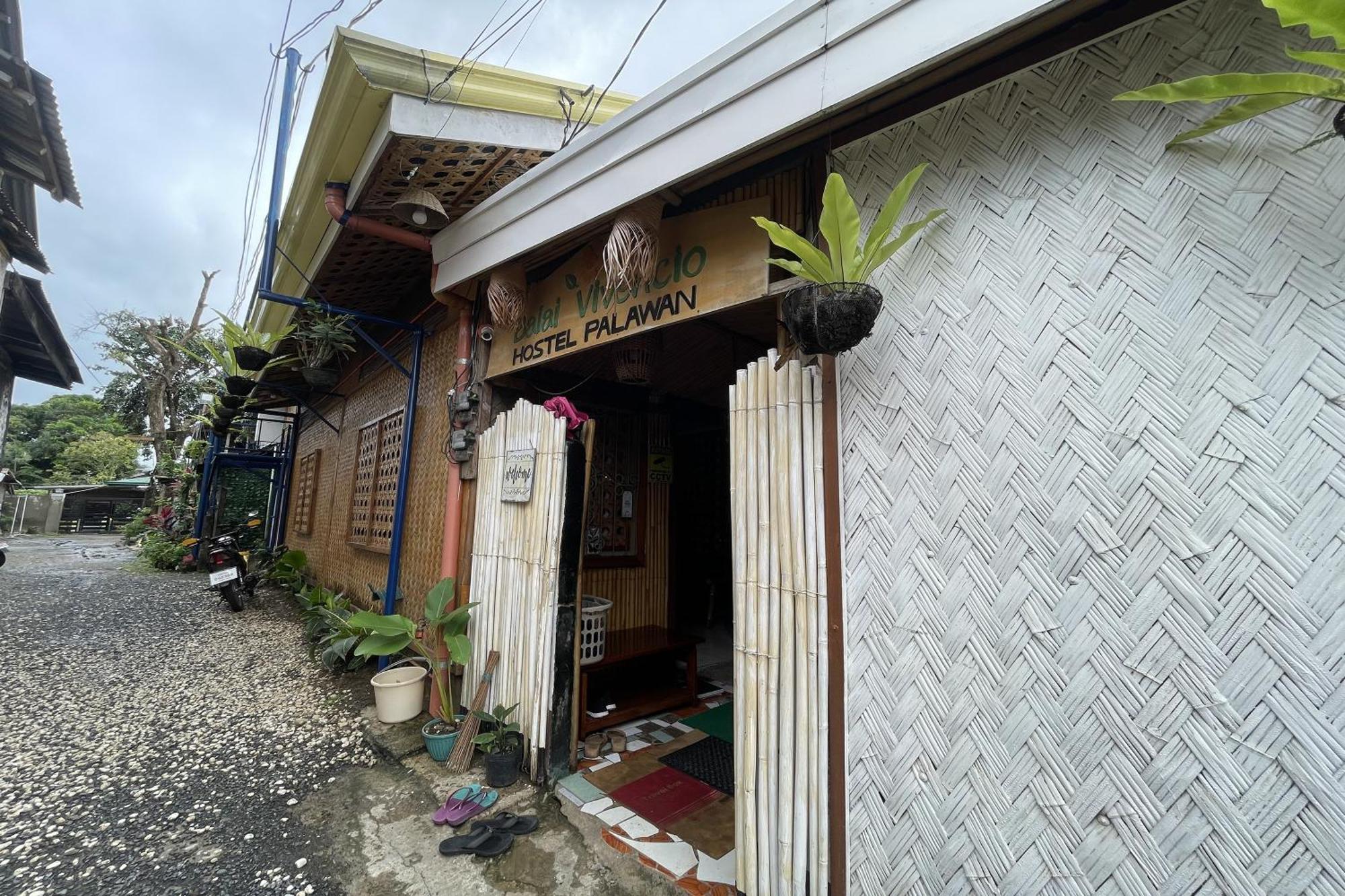 Balai Vivencio Hostel Puerto Princesa ภายนอก รูปภาพ