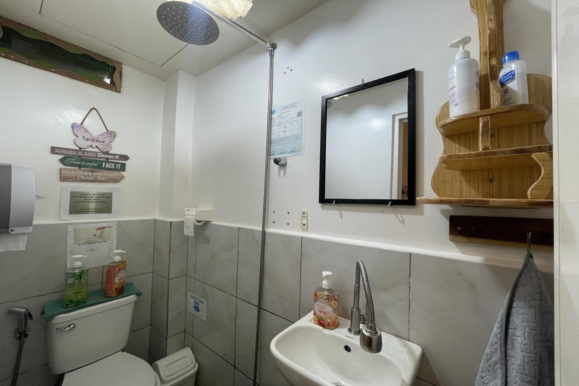 Balai Vivencio Hostel Puerto Princesa ภายนอก รูปภาพ