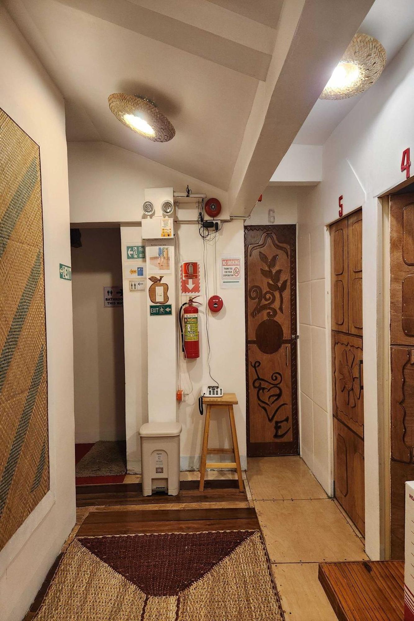 Balai Vivencio Hostel Puerto Princesa ภายนอก รูปภาพ